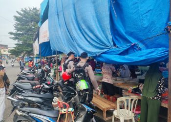 Ciptakan Suasana Aman dan Kondusif, Polres Lampura Patroli di pasar Bedug