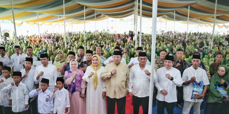 Gubernur Arinal Lampung Gelar Pengajian Akbar Bersama Masyarakat Lampura
