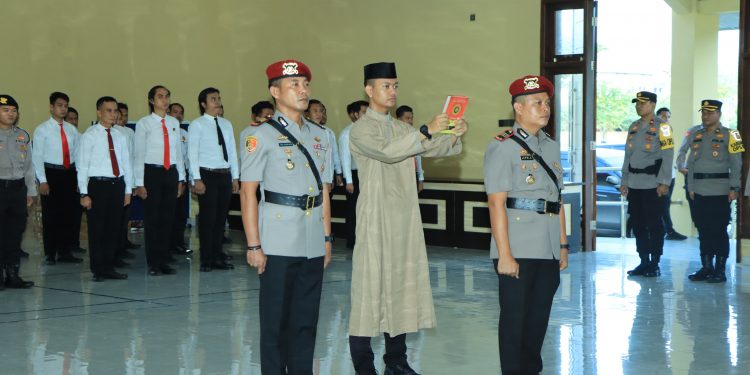 Kapolres Pimpin Sertijab Kasat Narkoba Polres Tulang Bawang Barat.