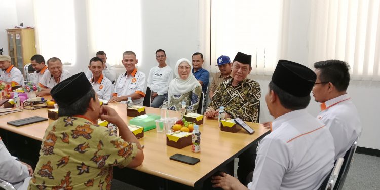 Pilkada Way Kanan 2024, Ali Rahman dan Ayu Asalasiyah Penuhi Undangan DPW PKS Lampung