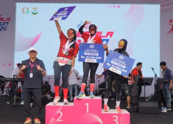 Polwan Polda Lampung Juara 1 Kategori Half Marathon 40+ Kemala Run 2024