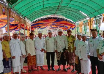 Ali Rahman Menghadiri Acara Upasaksi Karya Ngenteg Linggih, Di Kampung Bali Sadar Tengah