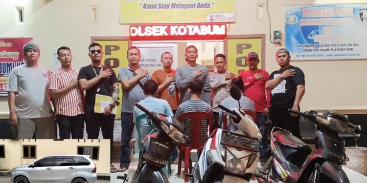 Dua Spesialis Pelaku Penggelapan Sepeda Motor Ditangkap Polisi