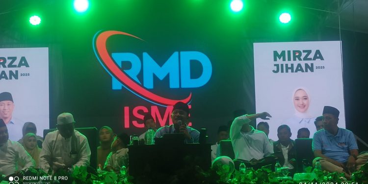 Meski Hujan Ribuan Masyarakat Lampung Tengah Hadir Bersholawat Gus Rodhi dan RMD ISME