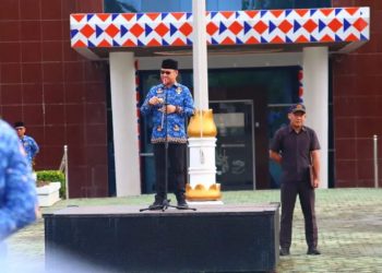 Pemerintah Kabupaten Way Kanan menggelar Apel Bulanan di Lingkungan Pemerintah Kabupaten