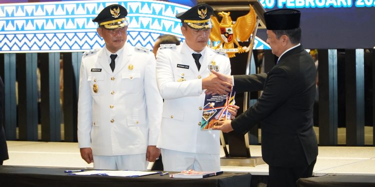 Setelah Dilantik Presiden RI, Pasangan Novriwan dan Nadirsyah Resmi Menjadi Bupati dan Wakil Bupati Tubaba Periode 2025/2030