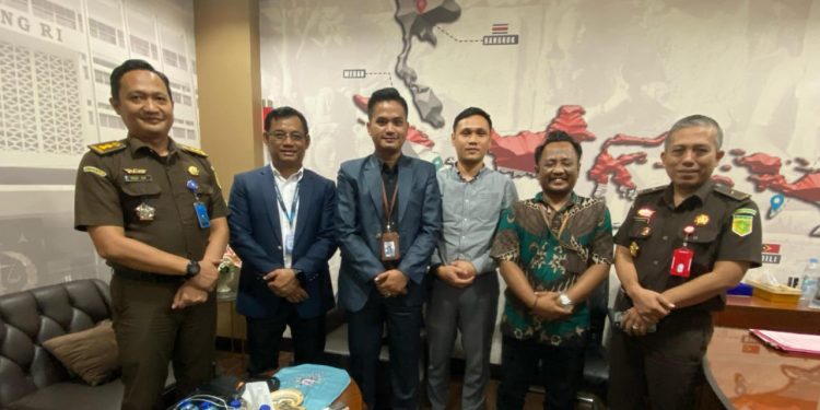 Tim advokat Lampung  Laporkan Oknum Jaksa di Kotabumi aniaya tersangka ke Jamwas Kejagung RI