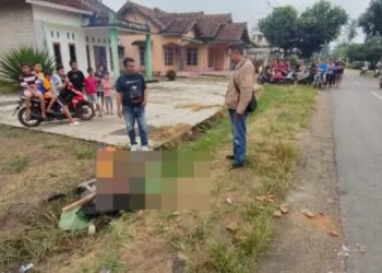 Real Kalbadi Ketua DPRD Way Kanan Resmi Melantik Elyas Yusman Dan Haprin Menjadi Aggota DPRD Pergantian Antar Waktu( PAW ) sisa Jabatan 2024-2029