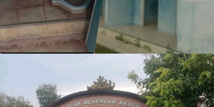 Fasilitas WC Sekolah Rusak Parah, Siswa Terpaksa Menumpang ke Rumah Warga