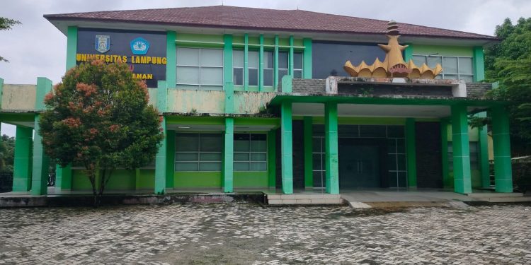 Kampus PSDKU Unila Way Kanan Sepi, Perpustakaan Terbengkalai