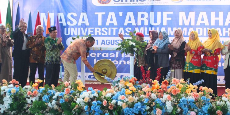 UMKO Gelar Mastama 2025, Awali Langkah Mahasiswa Baru dengan Semangat Berkemajuan