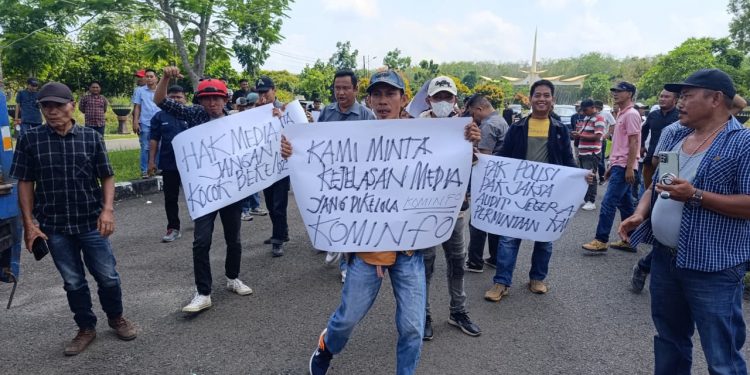 Rico Rivaldi: Aksi Damai Tunggu DPRD, Desak Audit Anggaran Kominfo ke APH