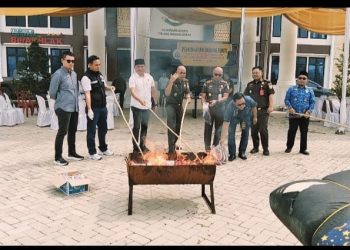 Kejari Tubaba Bakar Barang Bukti 66 Kasus, Bukti Hukum Tidak Pandang Bulu