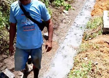 Kepalo Tiyuh PJU Sebut Proyek Pembangunan Drainase Tanpa Plang Informasi Adalah Milik Orang Polda